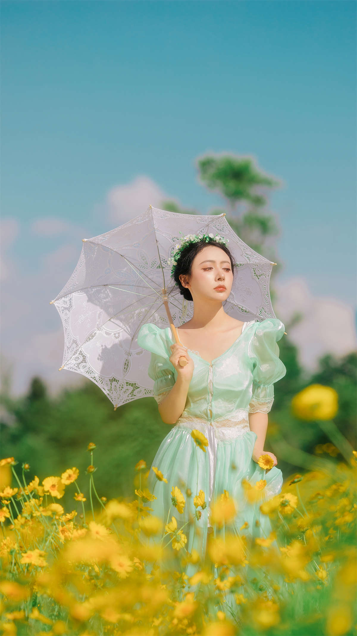 YITUYU艺图语 2024.08.15 开在夏日里的花 是昂羊呀-日更街拍