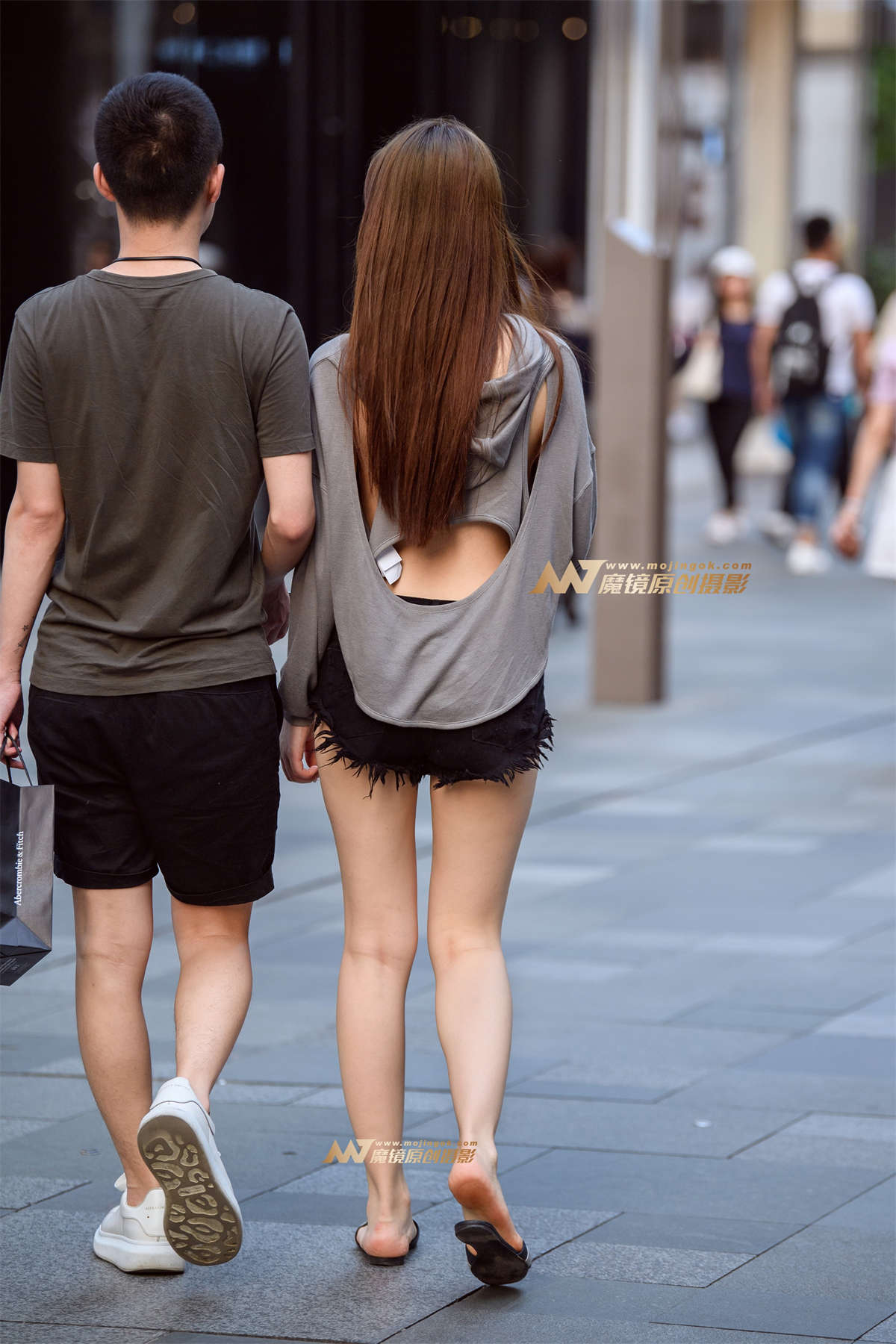 图片[2]-【久久赛帖】戴上口罩也遮挡不了你的美-日更街拍