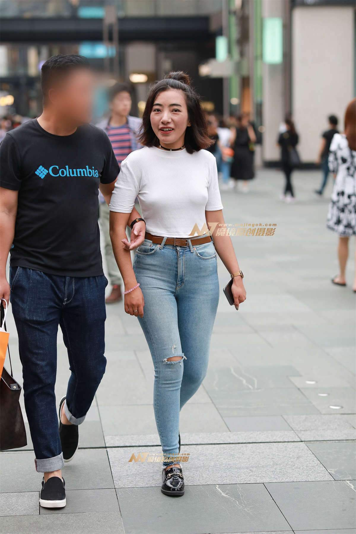 【凯恩赛帖】翘臀紧牛-日更街拍