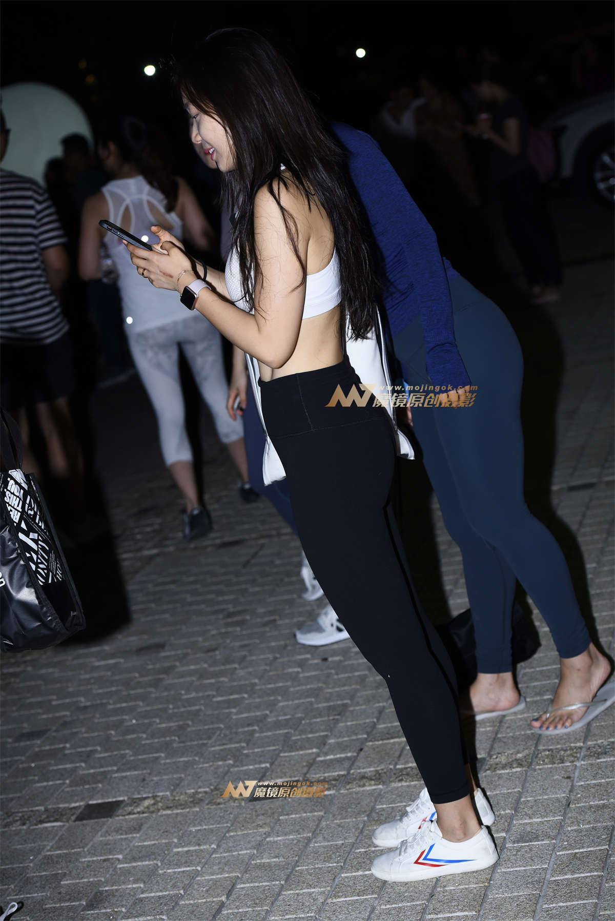 图片[2]-【咔喳赛贴】不停自拍-日更街拍