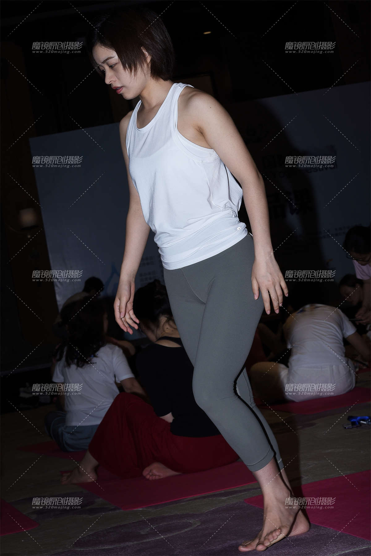 【咔喳赛帖】躺练-日更街拍