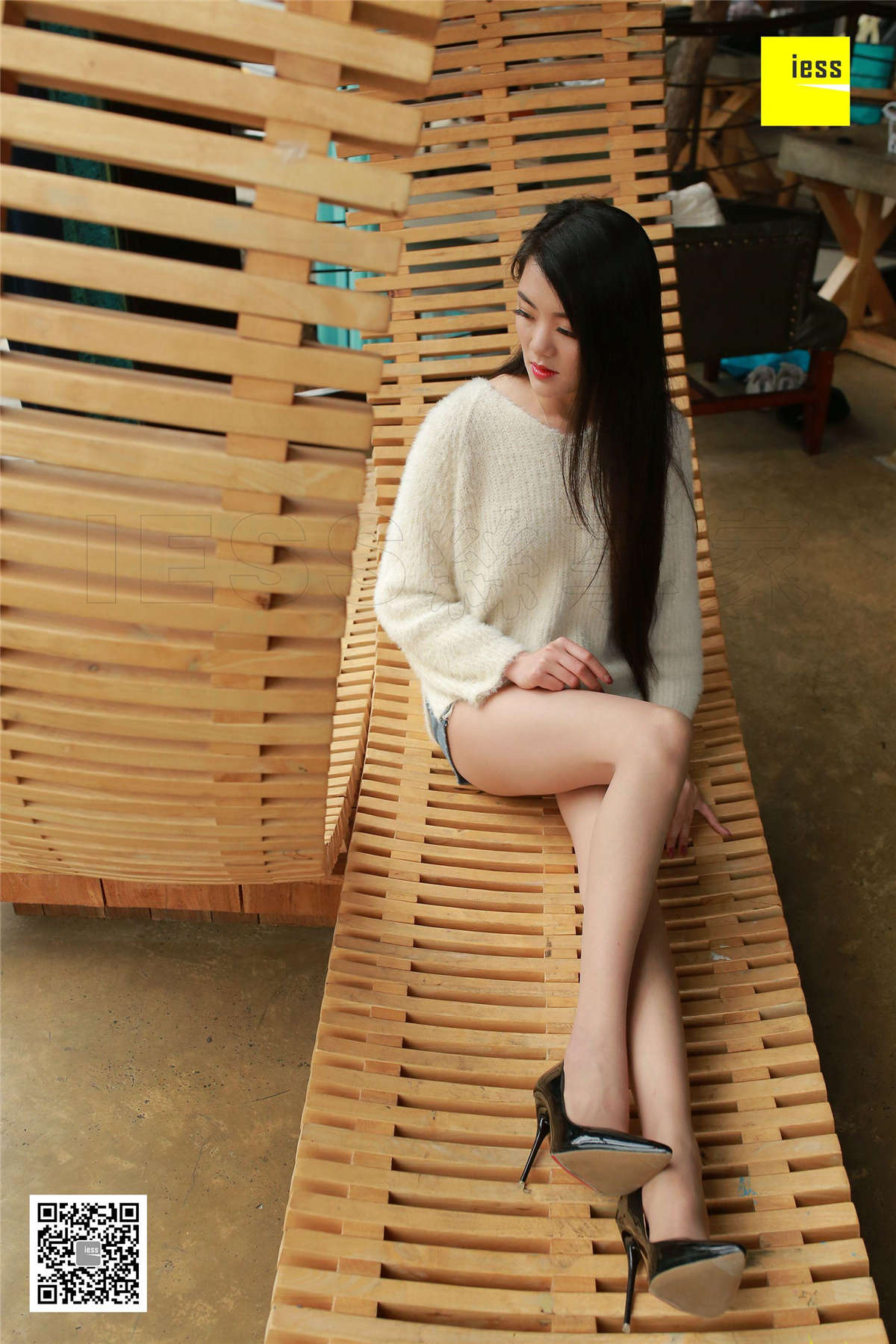 IESS异思趣向 丝享家192期：新晋长腿女神双双双双-日更街拍