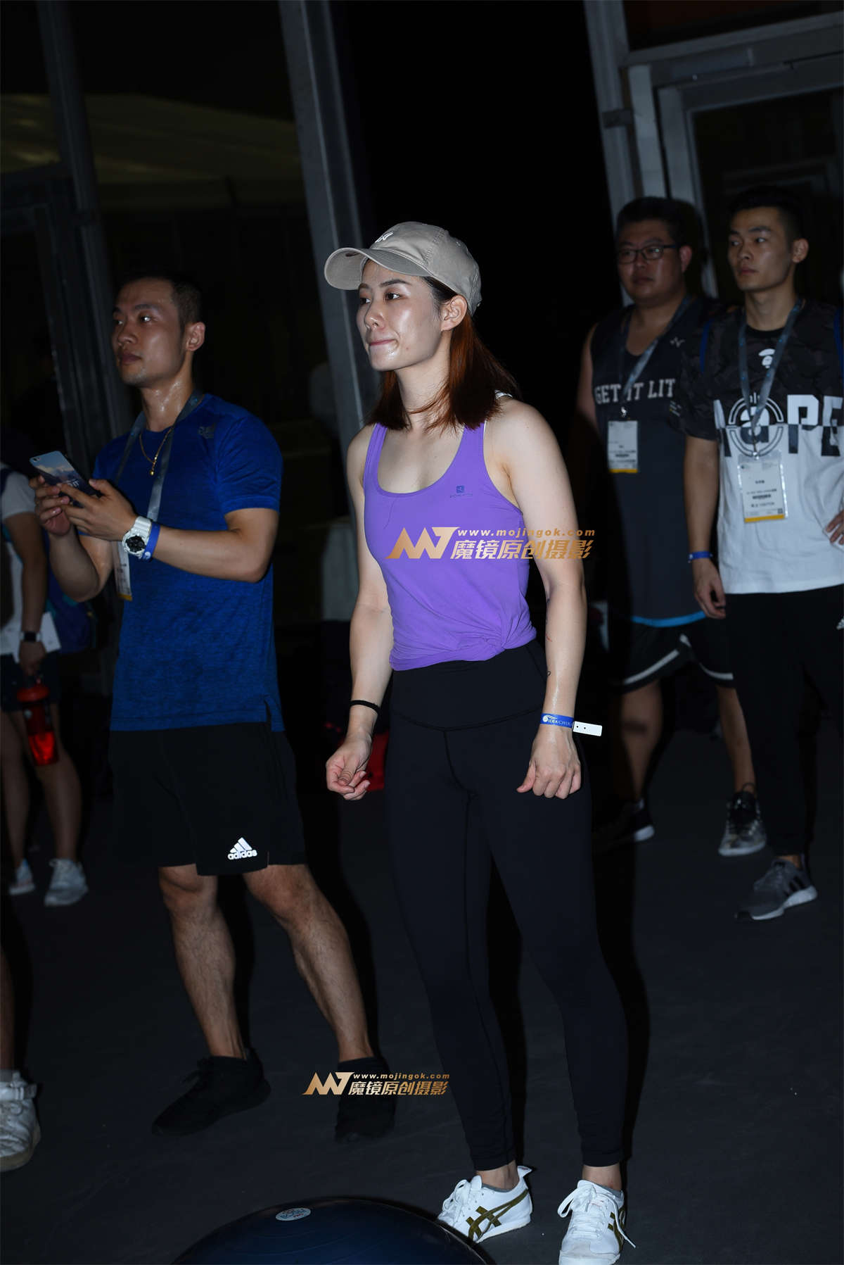 【咔喳赛贴】高强度体能训练-日更街拍