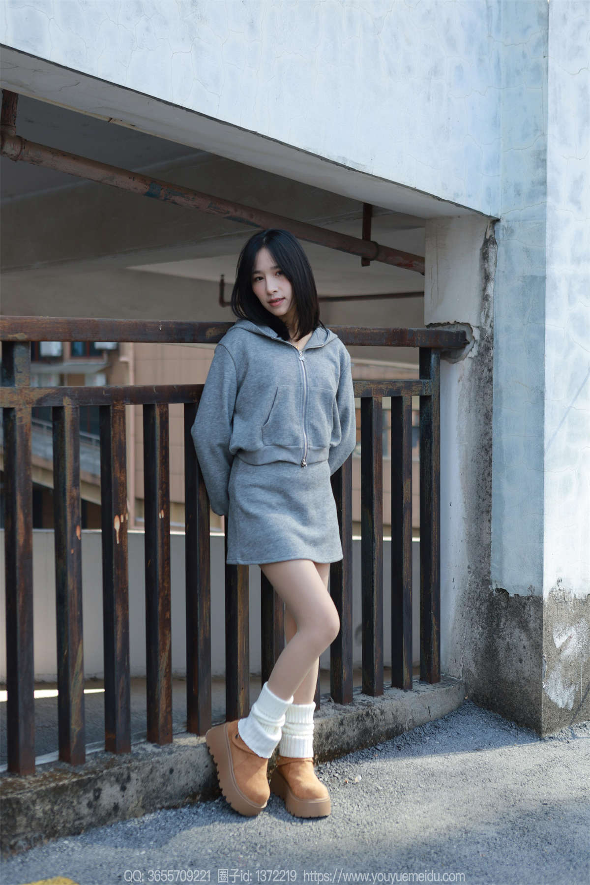 IESS异思趣向 2025.01.14 丝享家1950：美子 堆堆袜（上）-日更街拍