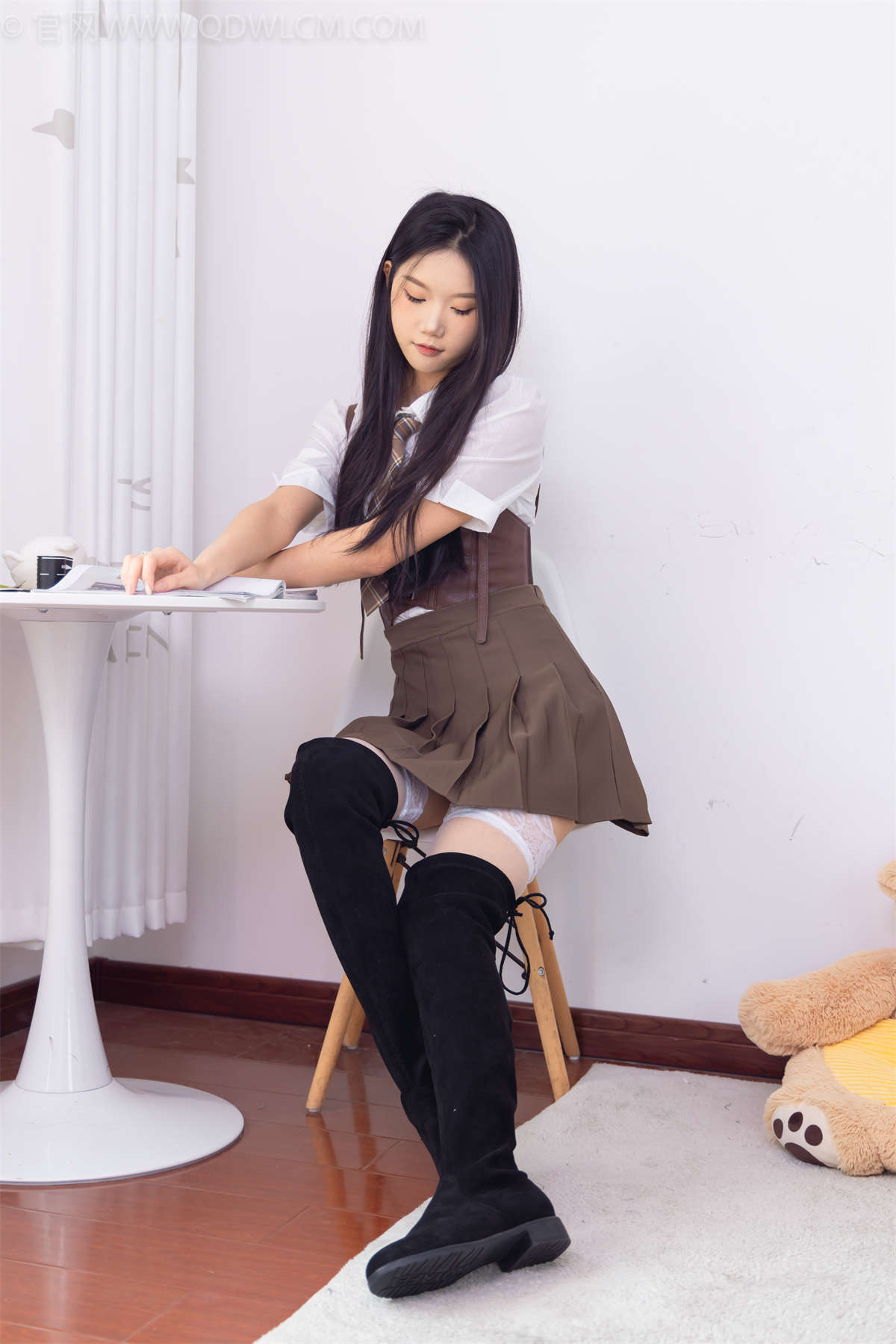 物恋传媒 NO.1441 小竹-两朵玫瑰-日更街拍