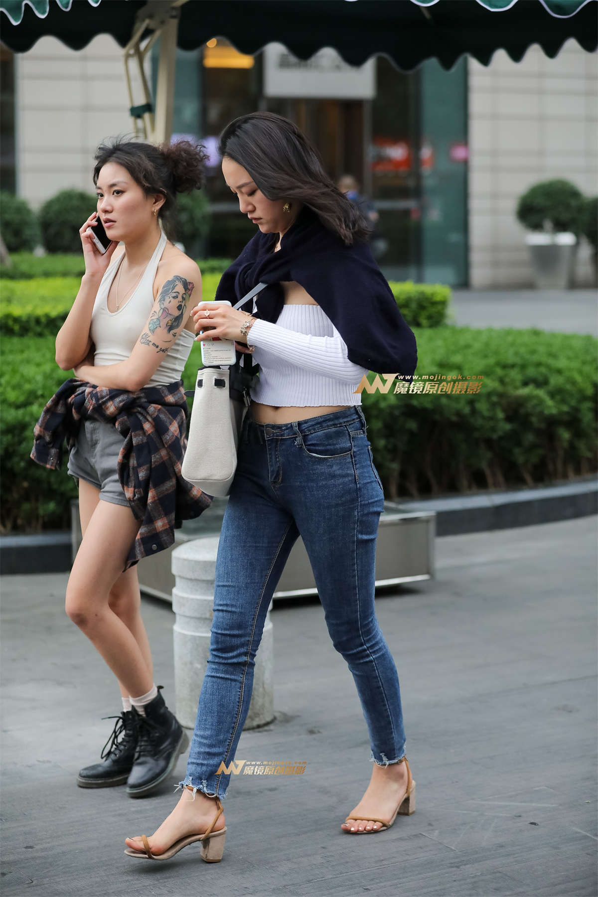 图片[2]-紧T紧牛好身材-日更街拍