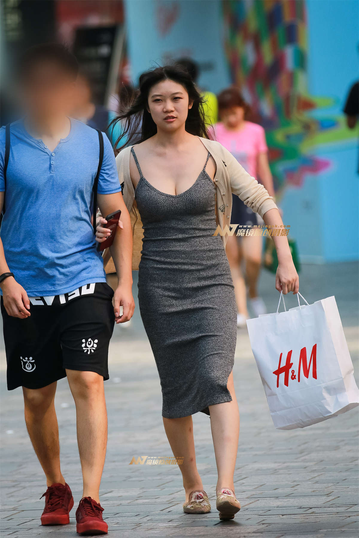 饱满的围度-日更街拍