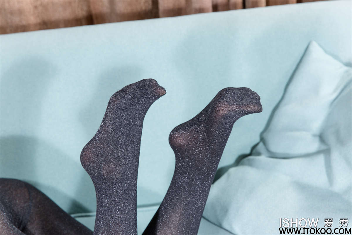 ISHOW爱秀 2024.05.18 No.416 陈芷水Sibyl-日更街拍