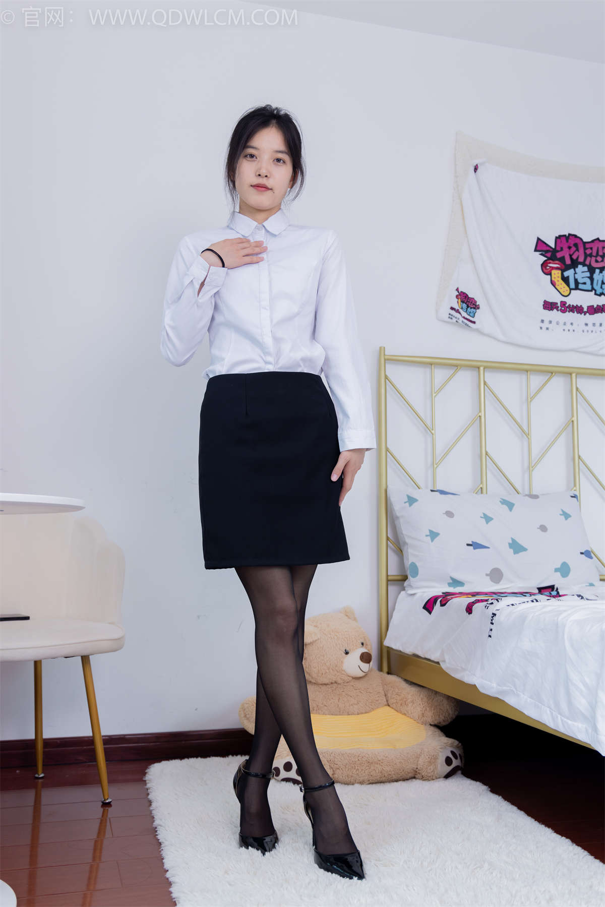 图片[2]-物恋传媒 NO.1646 茯苓-悲伤小猫-日更街拍