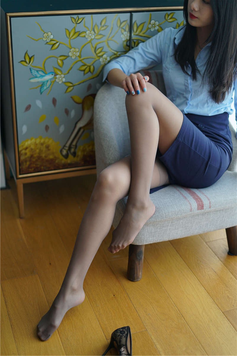 图片[2]-壹吻映画 YW009 梦梦-蓝色职业装-日更街拍