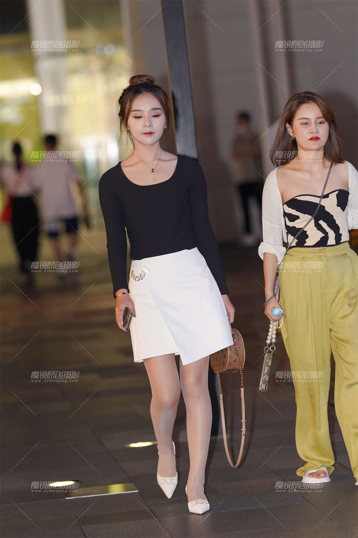 肉丝美女-日更街拍