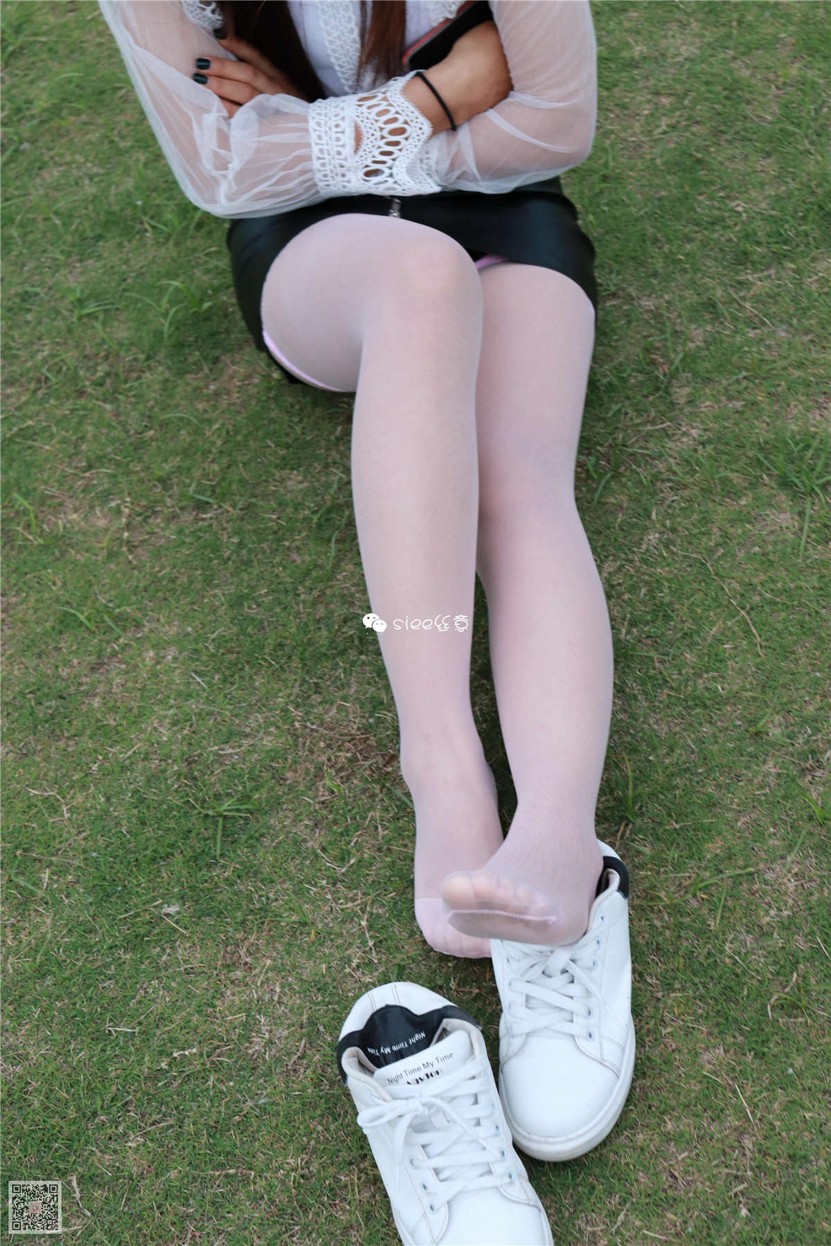 图片[2]-SIEE丝意 NO.146 梦梦 双层丝袜的诱惑-日更街拍