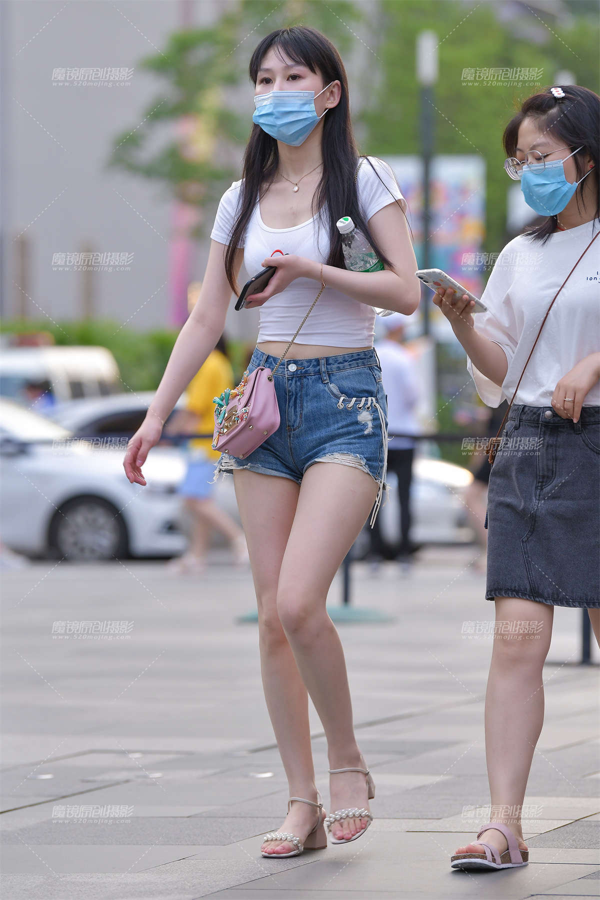 【视觉冲击赛贴】迷你热裤女孩-日更街拍