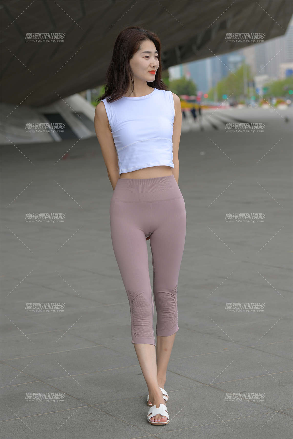 【街拍之魂赛帖】邻家一般的丽人-日更街拍