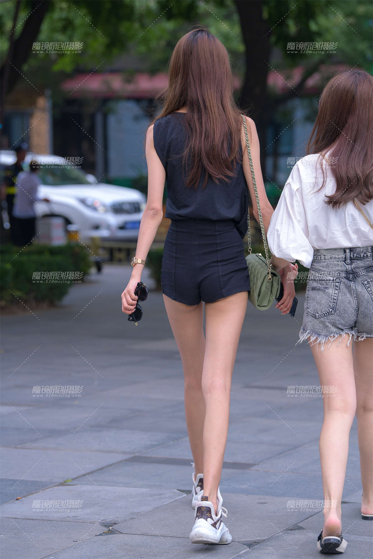 图片[2]-【街拍之魂赛帖】美丽大长腿-日更街拍
