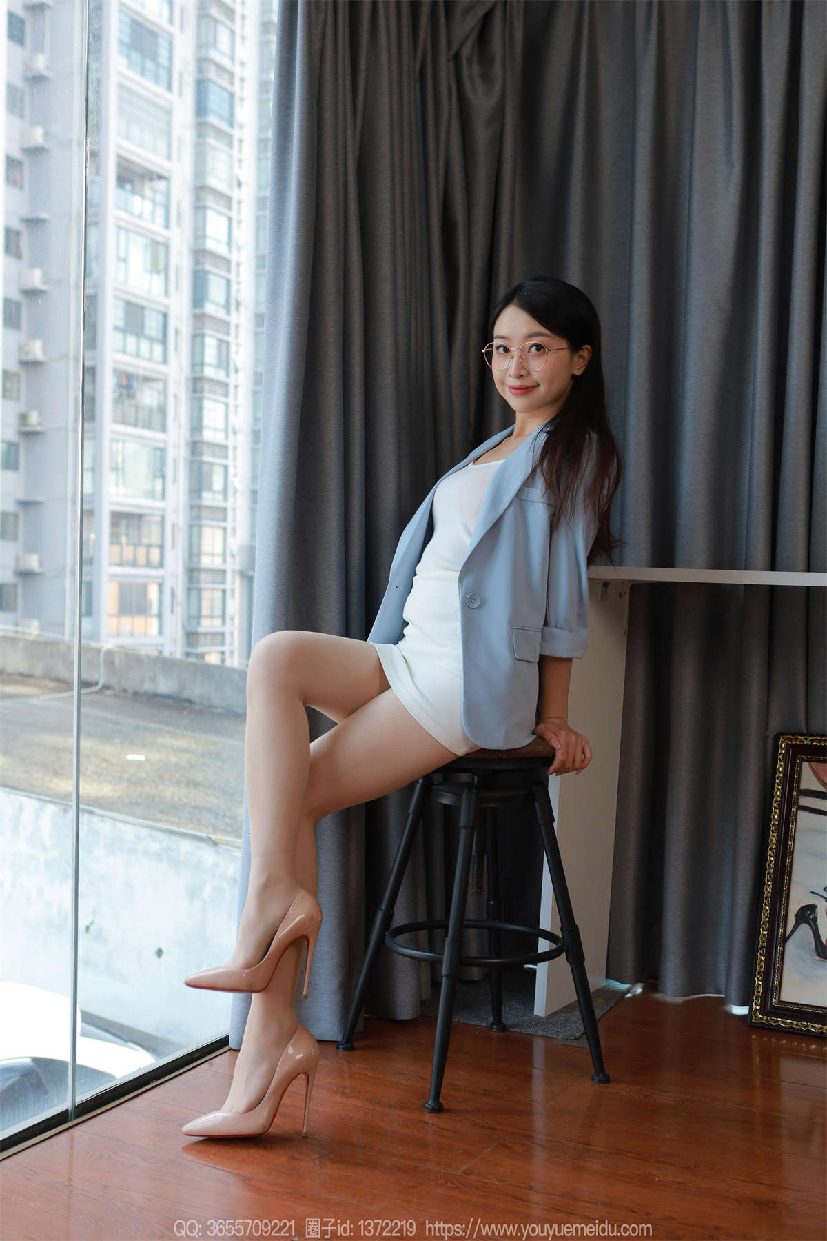 IESS异思趣向 2024.12.20 丝享家1929：小婕 蓝色制服（上）-日更街拍