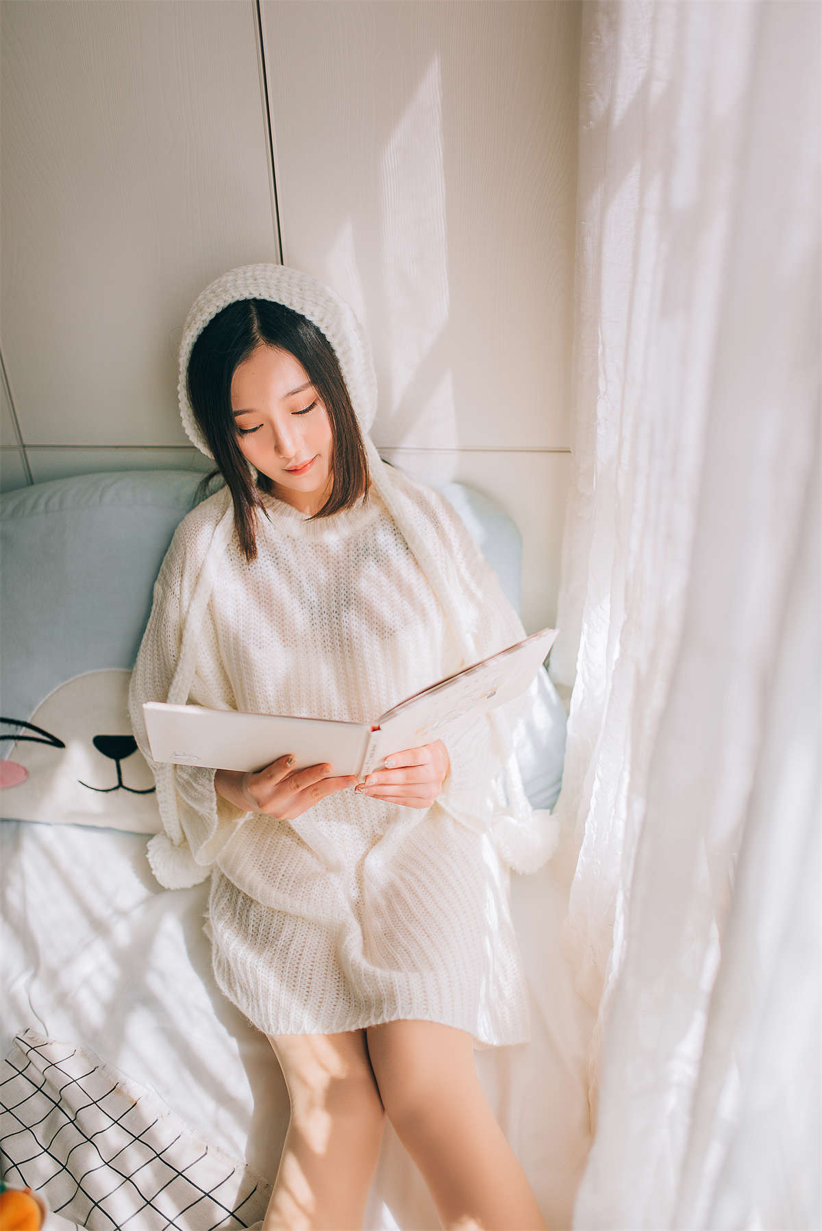 YITUYU艺图语 2023.12.05 阳光温暖，小猫温柔 格格插图1