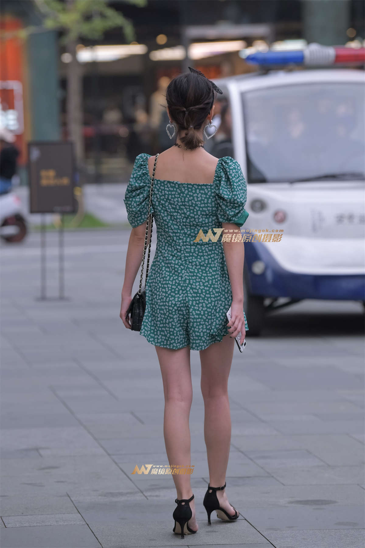 图片[2]-【凯恩赛帖】优美耐看的纯情女孩-日更街拍