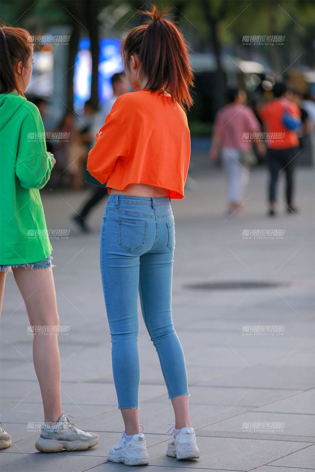 图片[2]-双胞胎姐妹-日更街拍