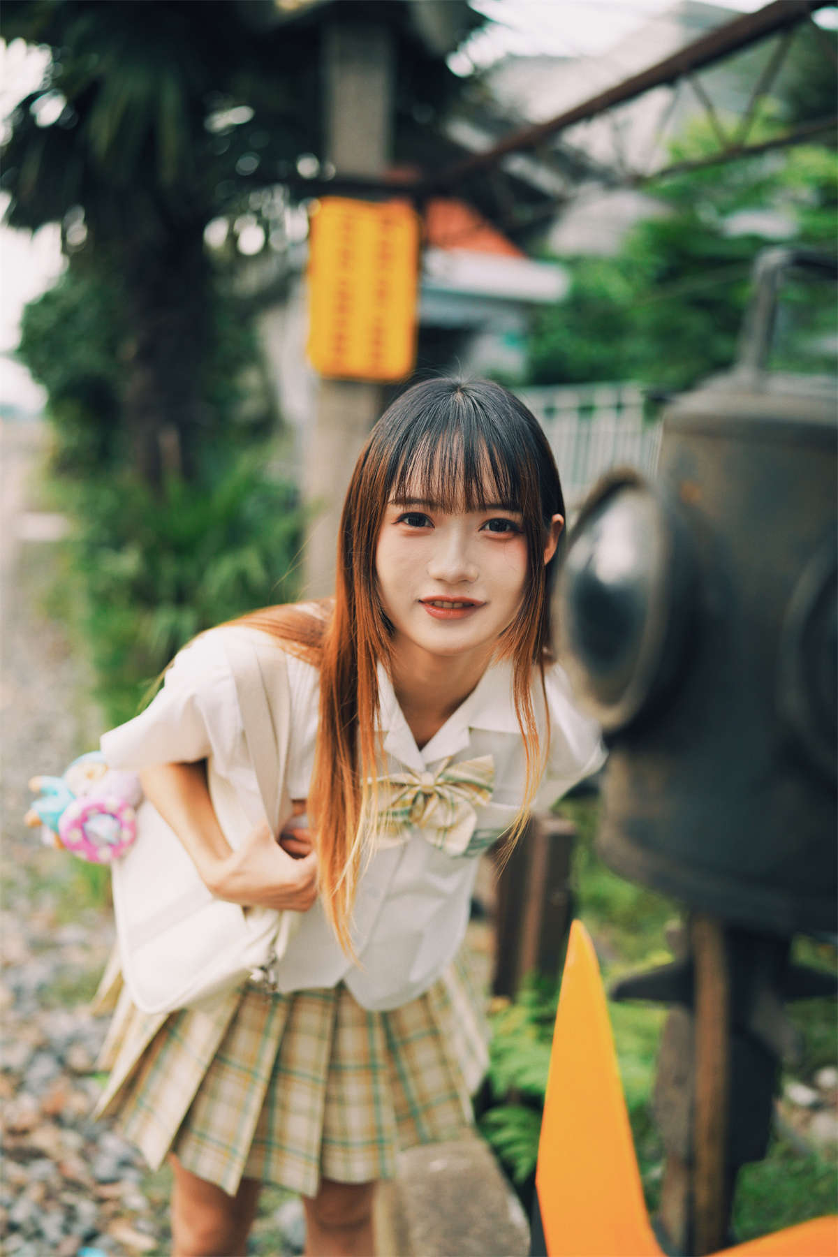 图片[2]-YITUYU艺图语 2022.05.05 放学一起 兔子Zzz不吃胡萝卜-日更街拍