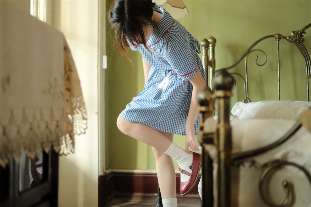 YITUYU艺图语 2025.03.24 Lolita 点点-日更街拍