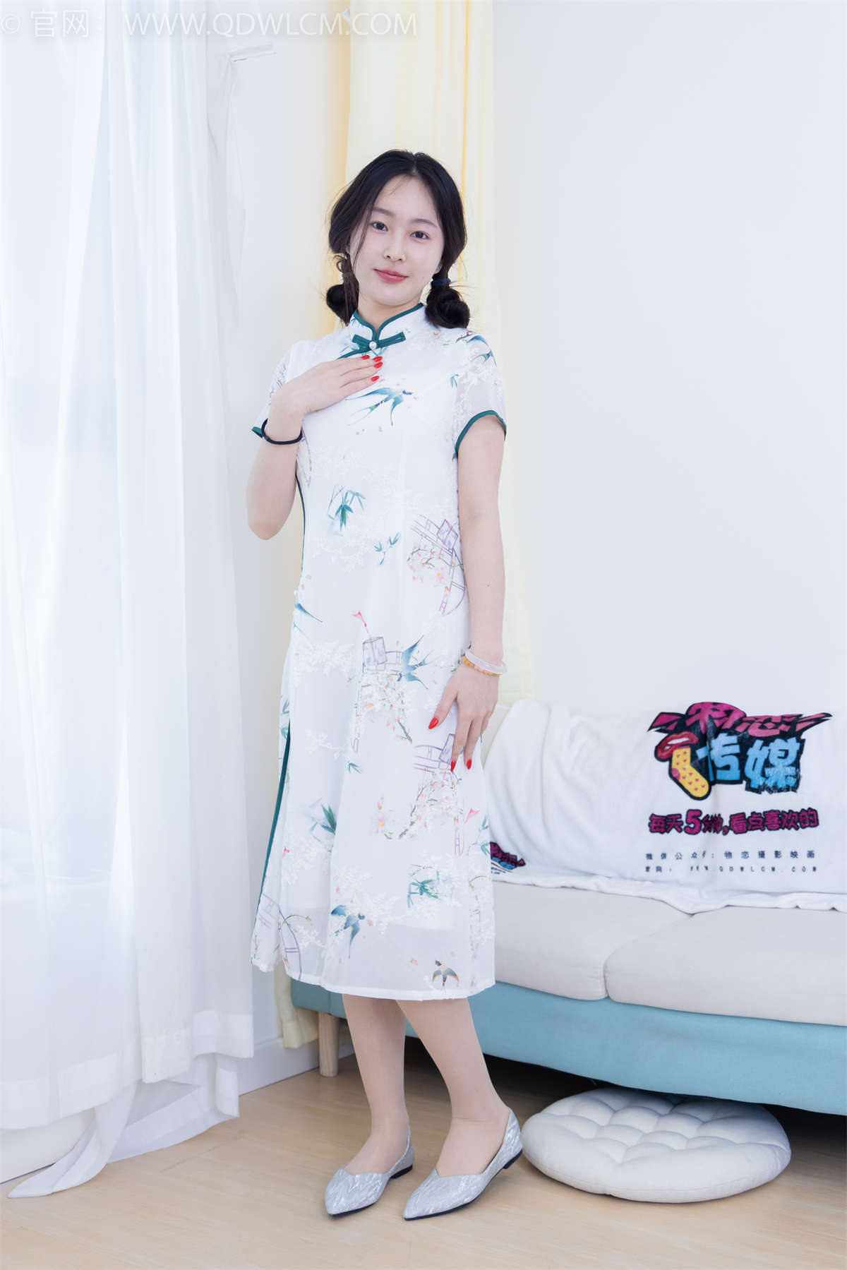 图片[2]-物恋传媒 NO.1990 美兔-吹梦到西洲-日更街拍