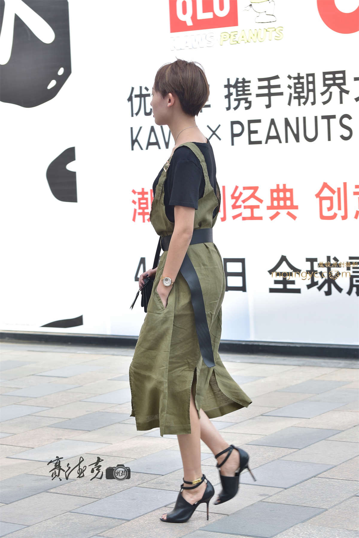 图片[2]-时尚个性的短发少妇-日更街拍