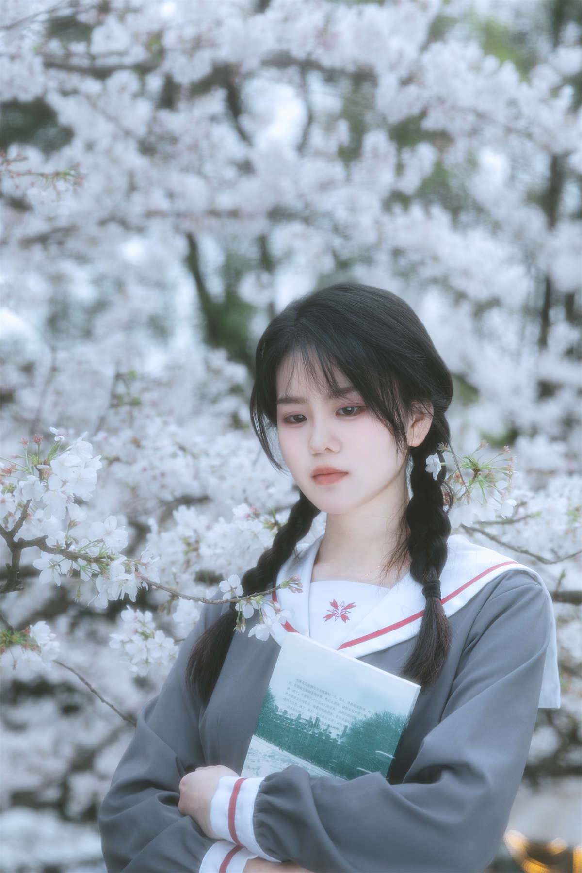 YITUYU艺图语 2024.04.27 少女与花 牛奶-日更街拍