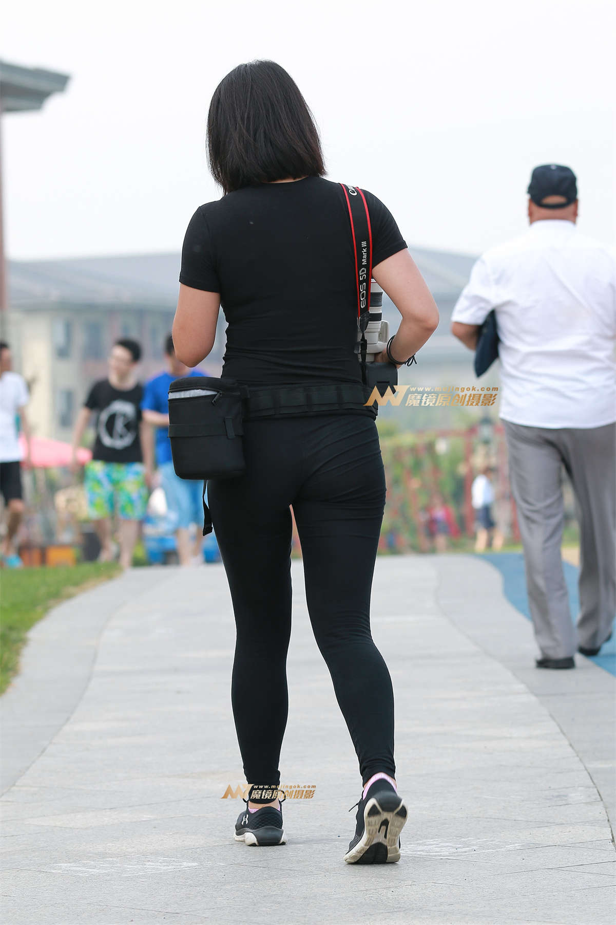 图片[2]-【小默赛帖】第1153篇★身材完美，摄影者★-日更街拍