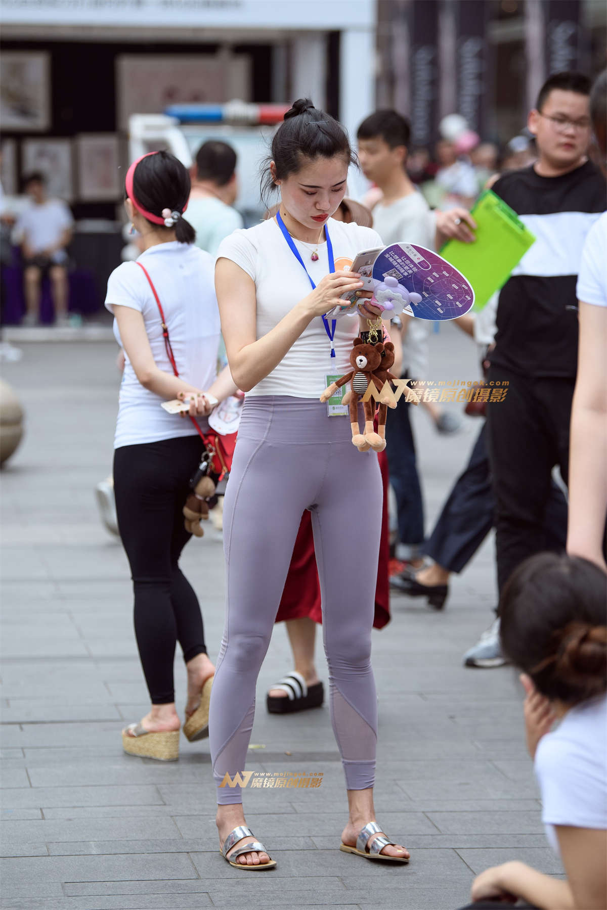 【久久赛帖】紧身瑜伽裤-日更街拍