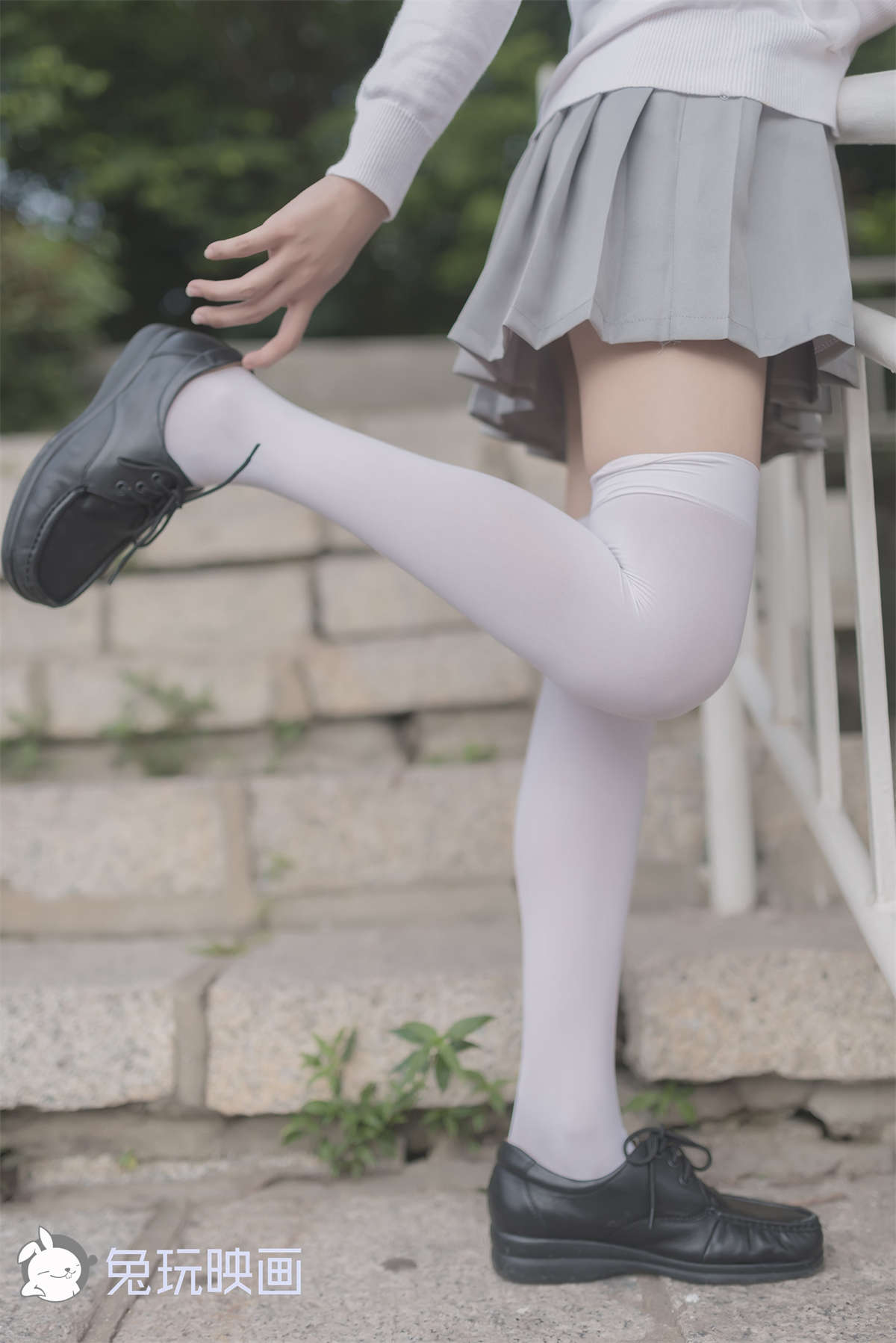 兔玩映画 B82.003 灰色天空插图1