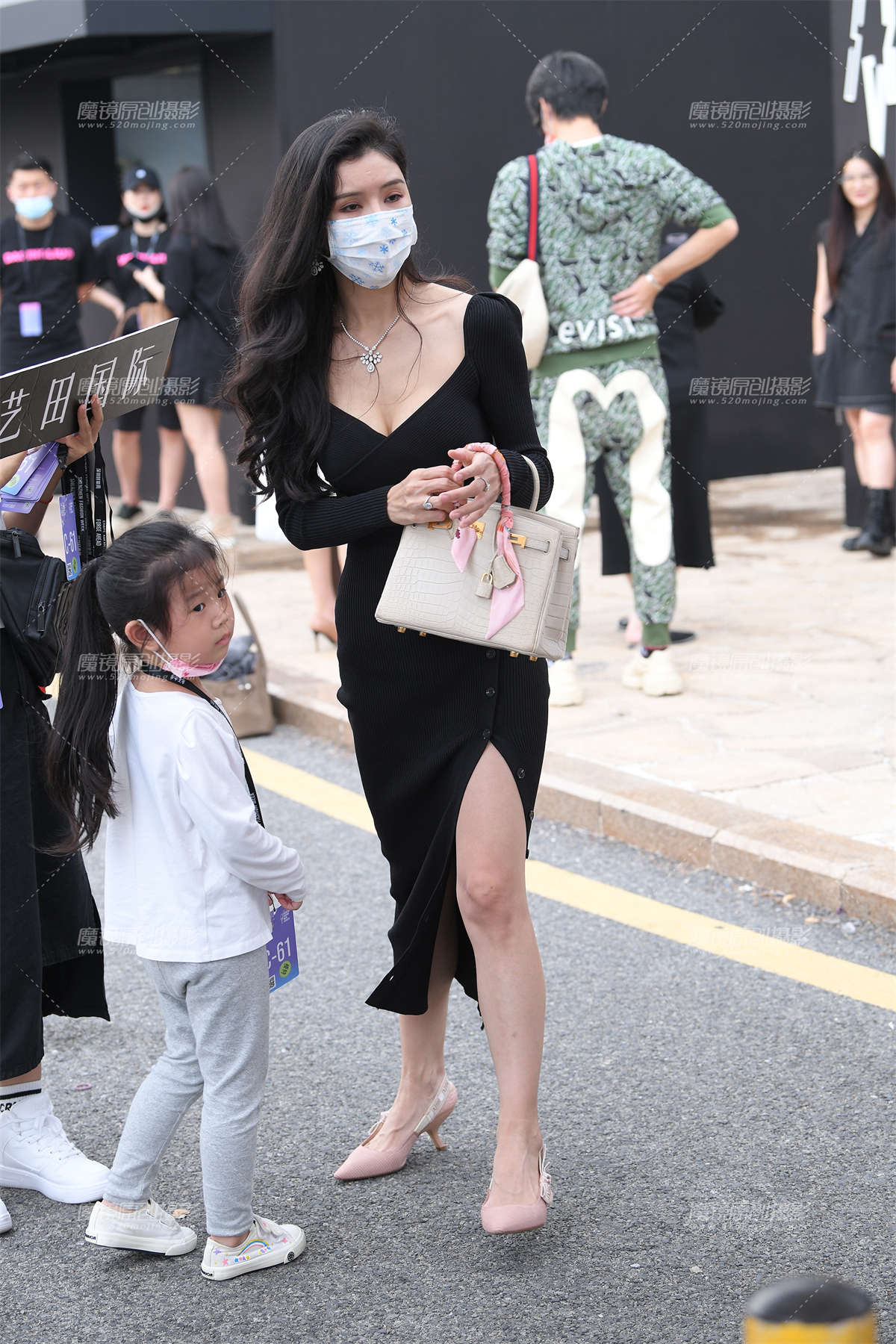 有味道的辣妈~-日更街拍