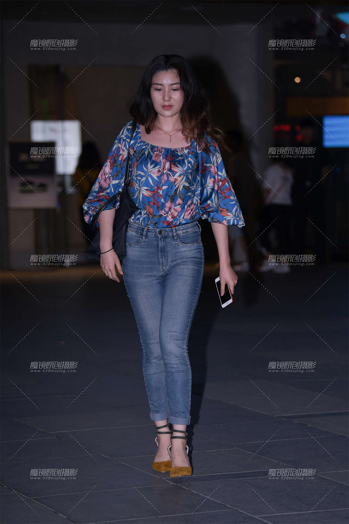 【街拍之魂赛帖】夜拍紧牛__-日更街拍