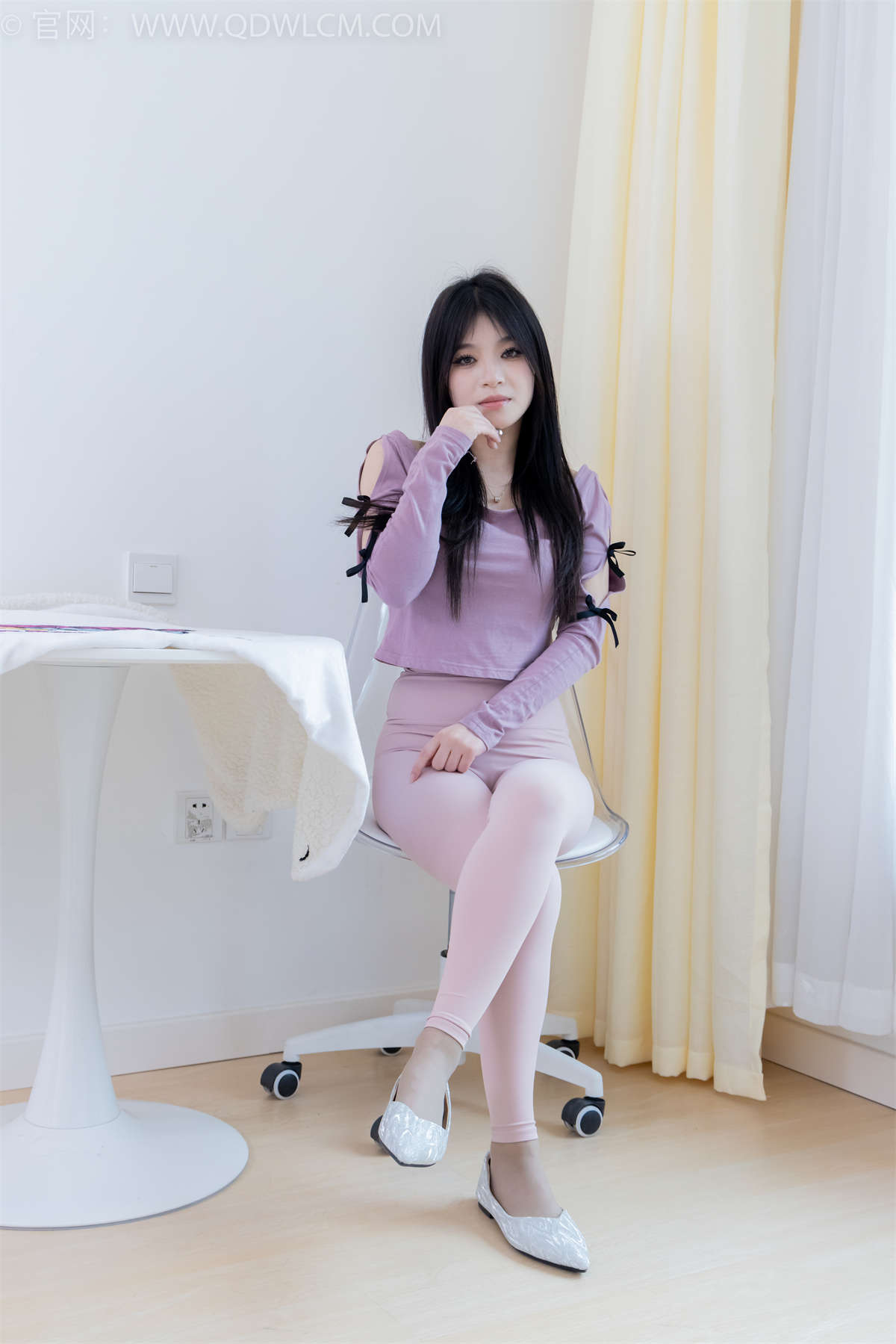 图片[2]-物恋传媒 NO.1993 闪闪-水的形状-日更街拍