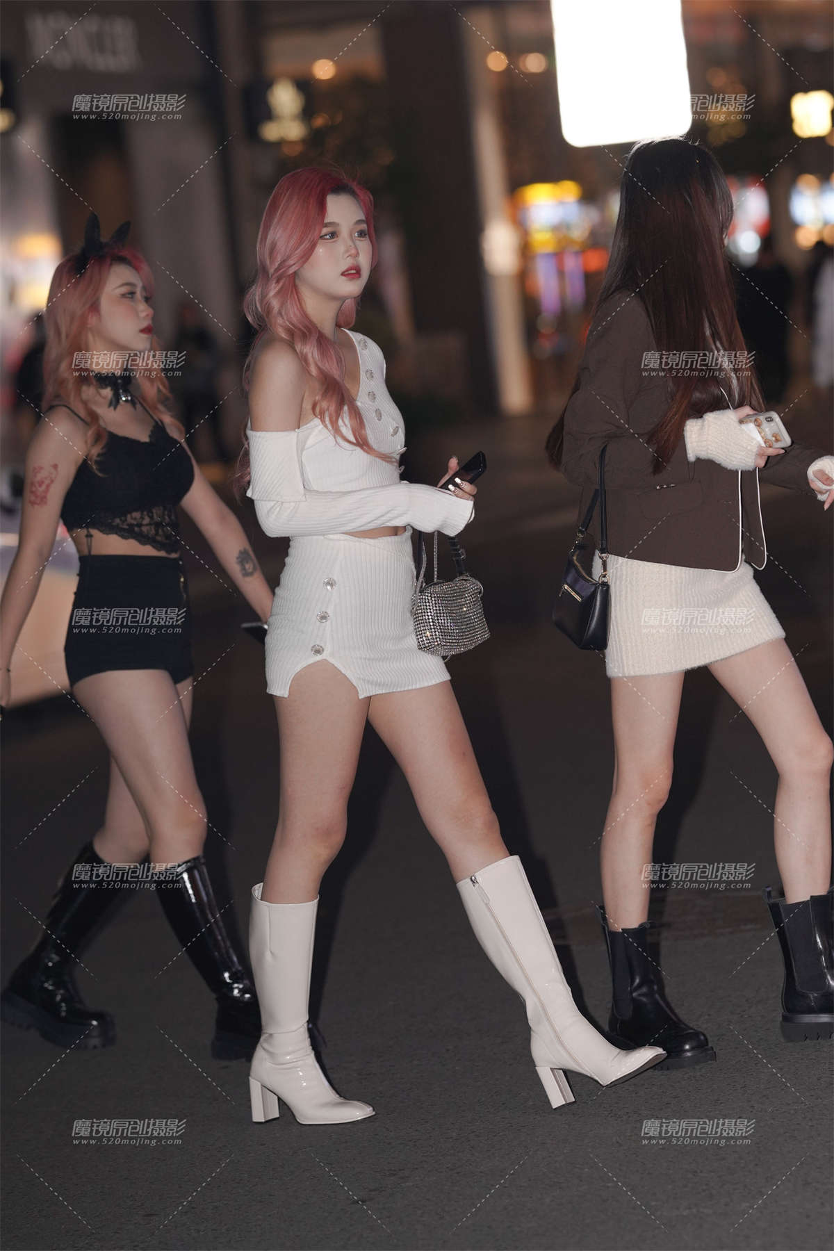 夜拍辣妹-日更街拍