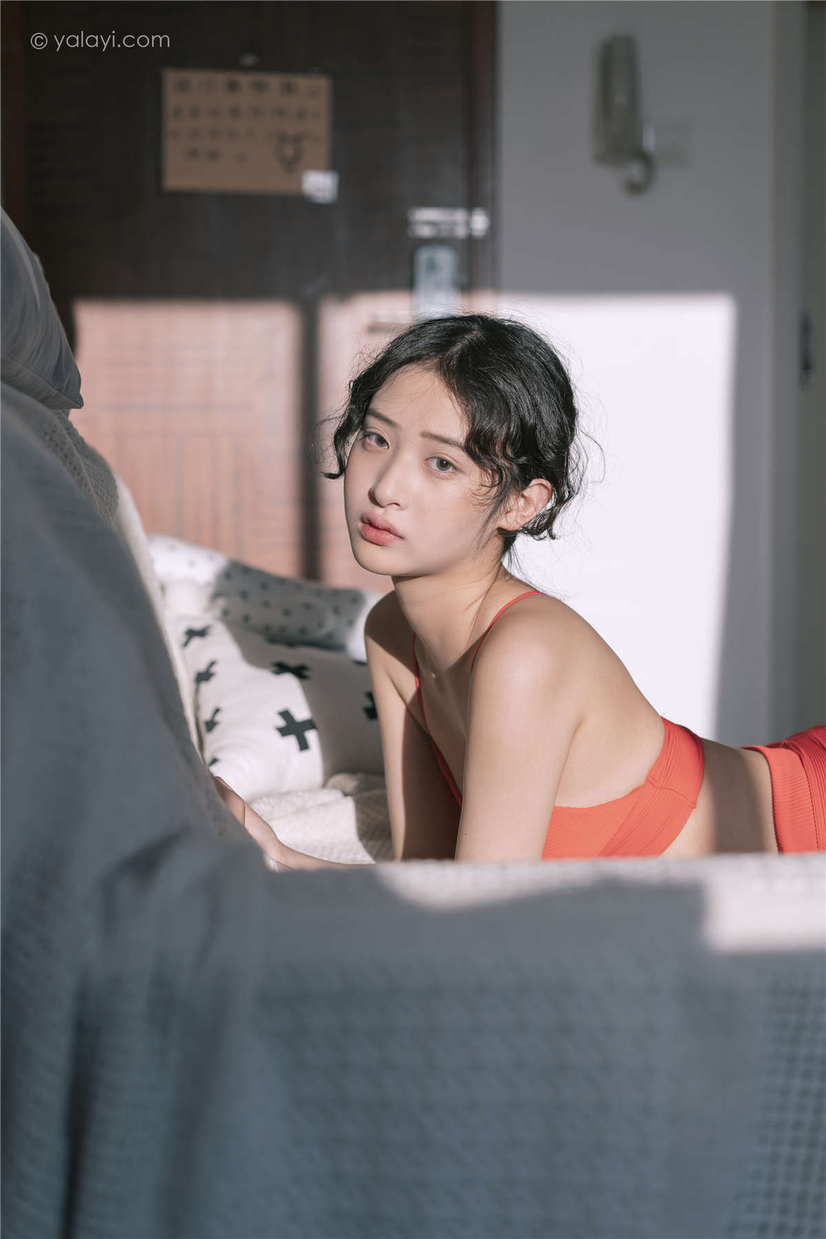 YALAYI雅拉伊 NO.666 饰媛 太委屈-日更街拍