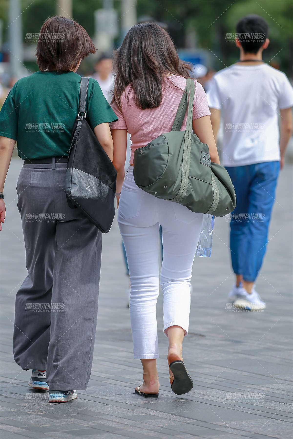 图片[2]-白色紧身裤__-日更街拍