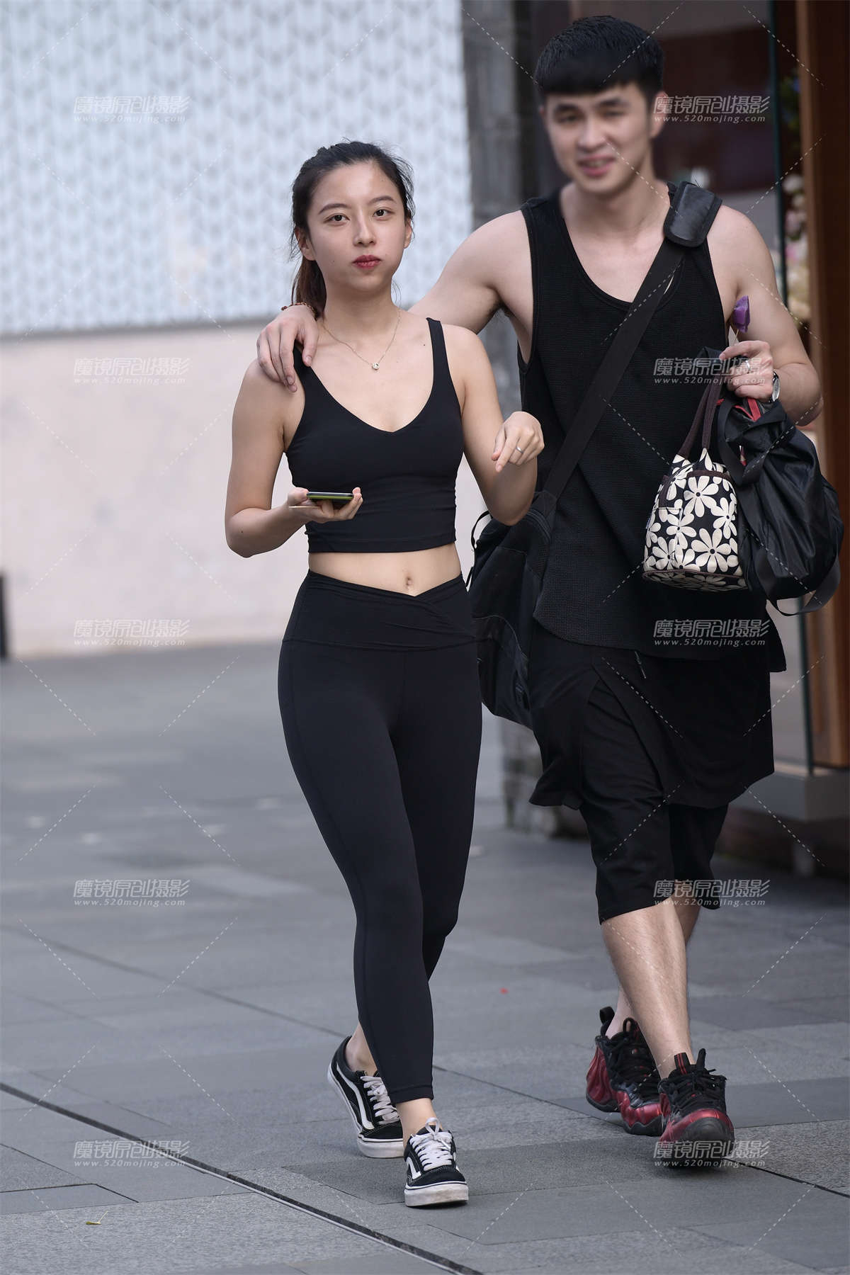 【慕容笙赛贴】瑜伽裤美女-日更街拍