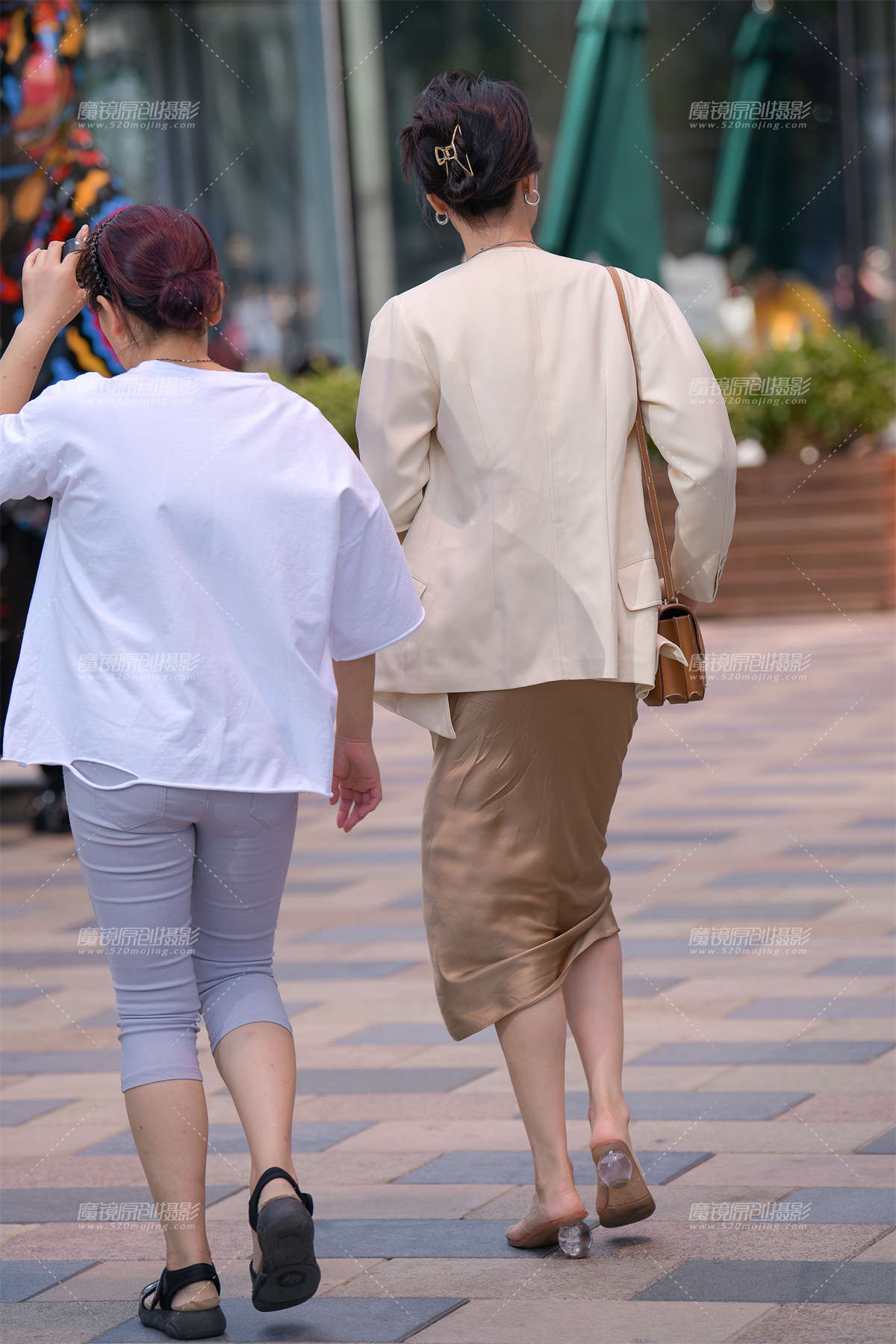 图片[2]-【街拍之魂赛帖】好大的风-日更街拍