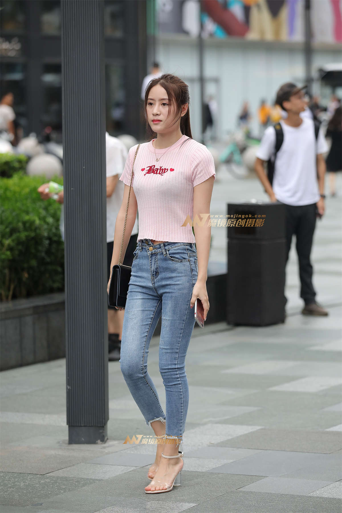 【凯恩赛帖】长腿牛仔好身材-日更街拍