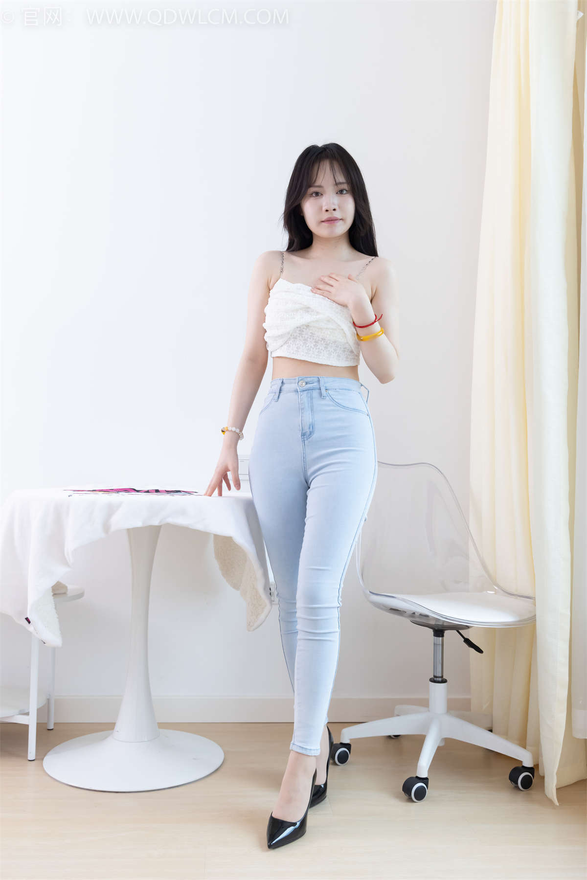 图片[2]-物恋传媒 NO.2226 小酒-回忆在倒带-日更街拍