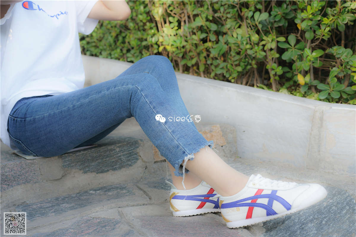 图片[2]-SIEE丝意 NO.177 珊珊 穿在牛仔裤里的丝袜-日更街拍
