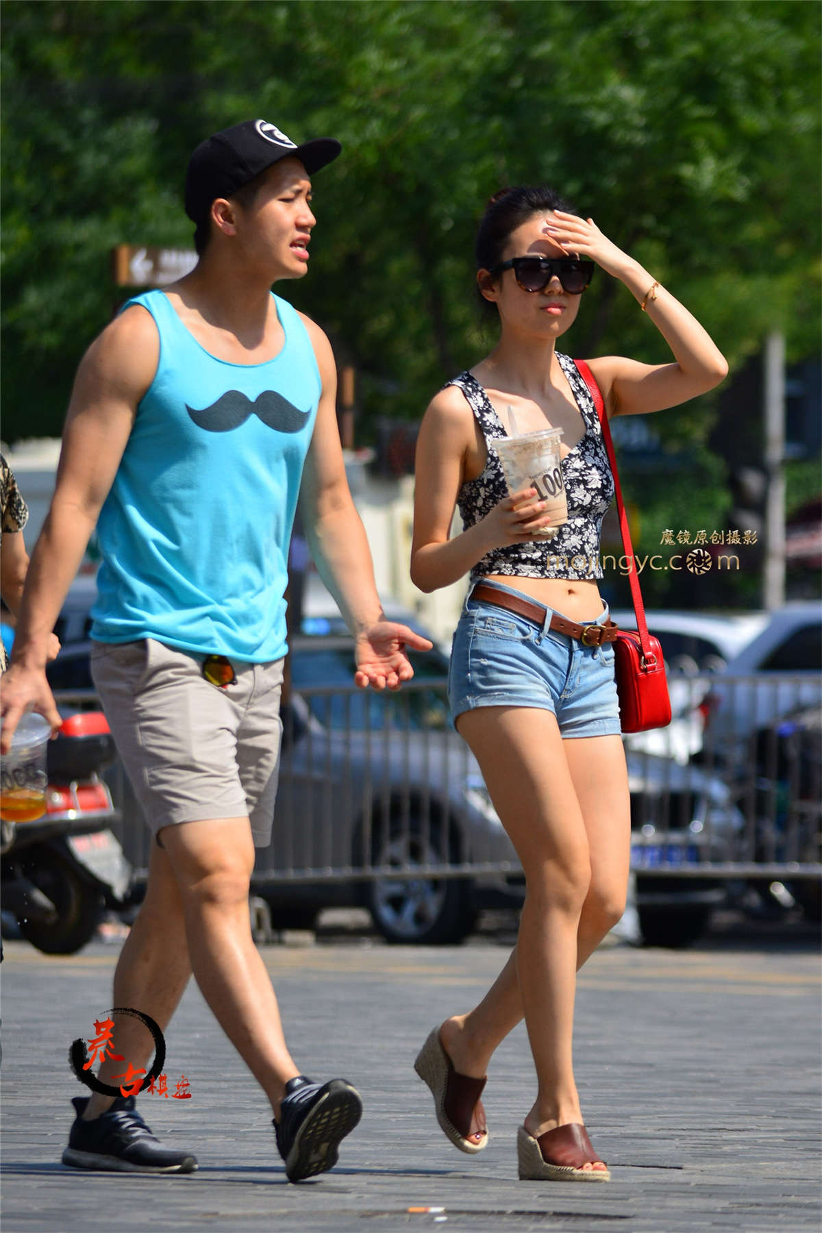 8-17 露脐装-日更街拍