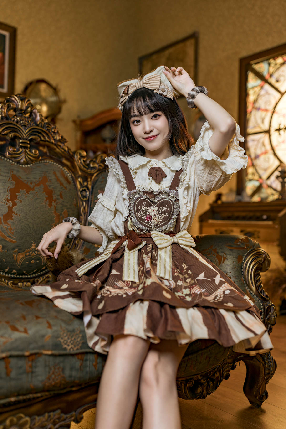 YITUYU艺图语 2022.12.19 猫系少女 酱酱-日更街拍