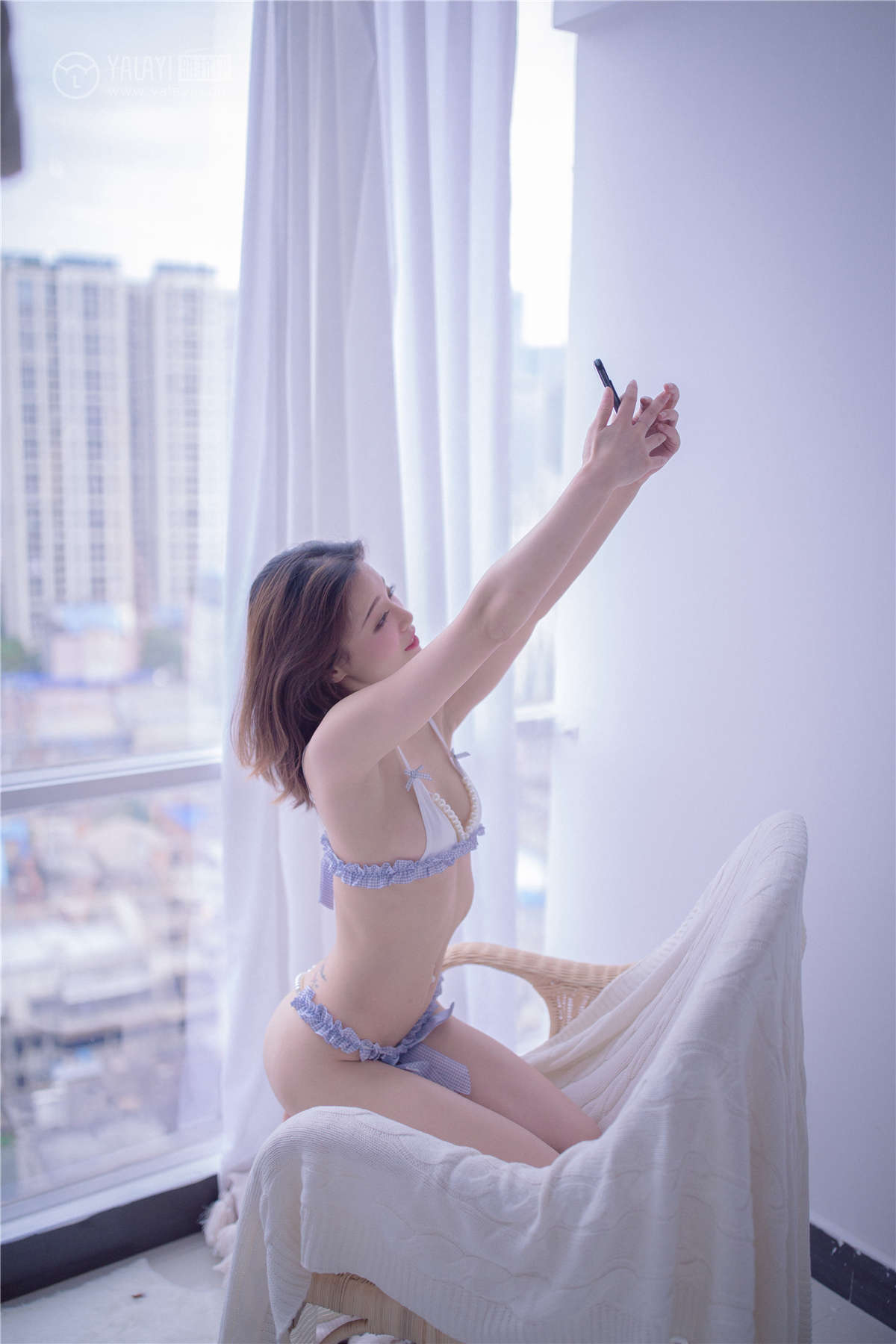 图片[2]-YALAYI雅拉伊 NO.123 瘾少女 牵着猫的妹子-日更街拍