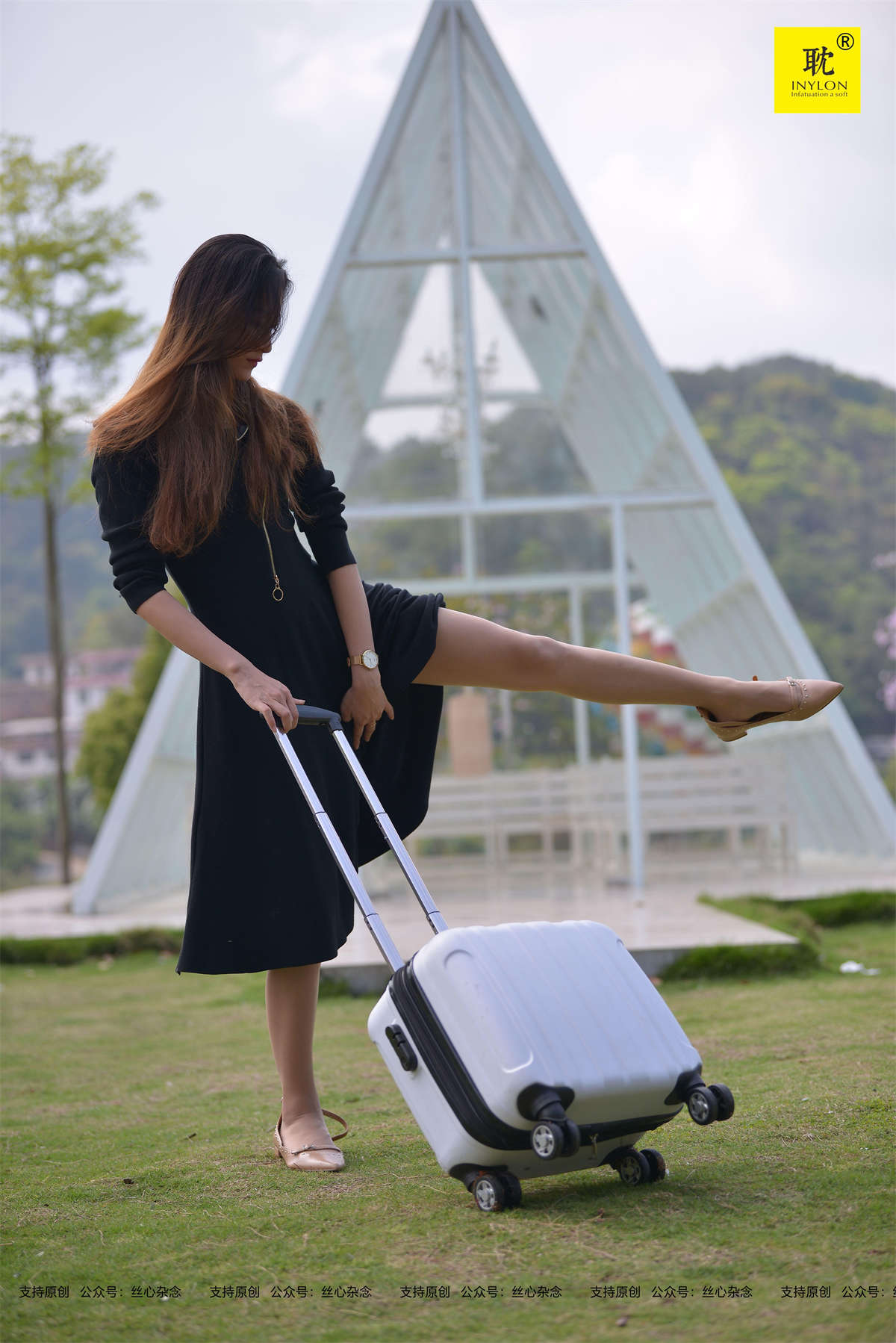 图片[2]-IESS异思趣向 普惠集S006 心舞 秋秋-日更街拍