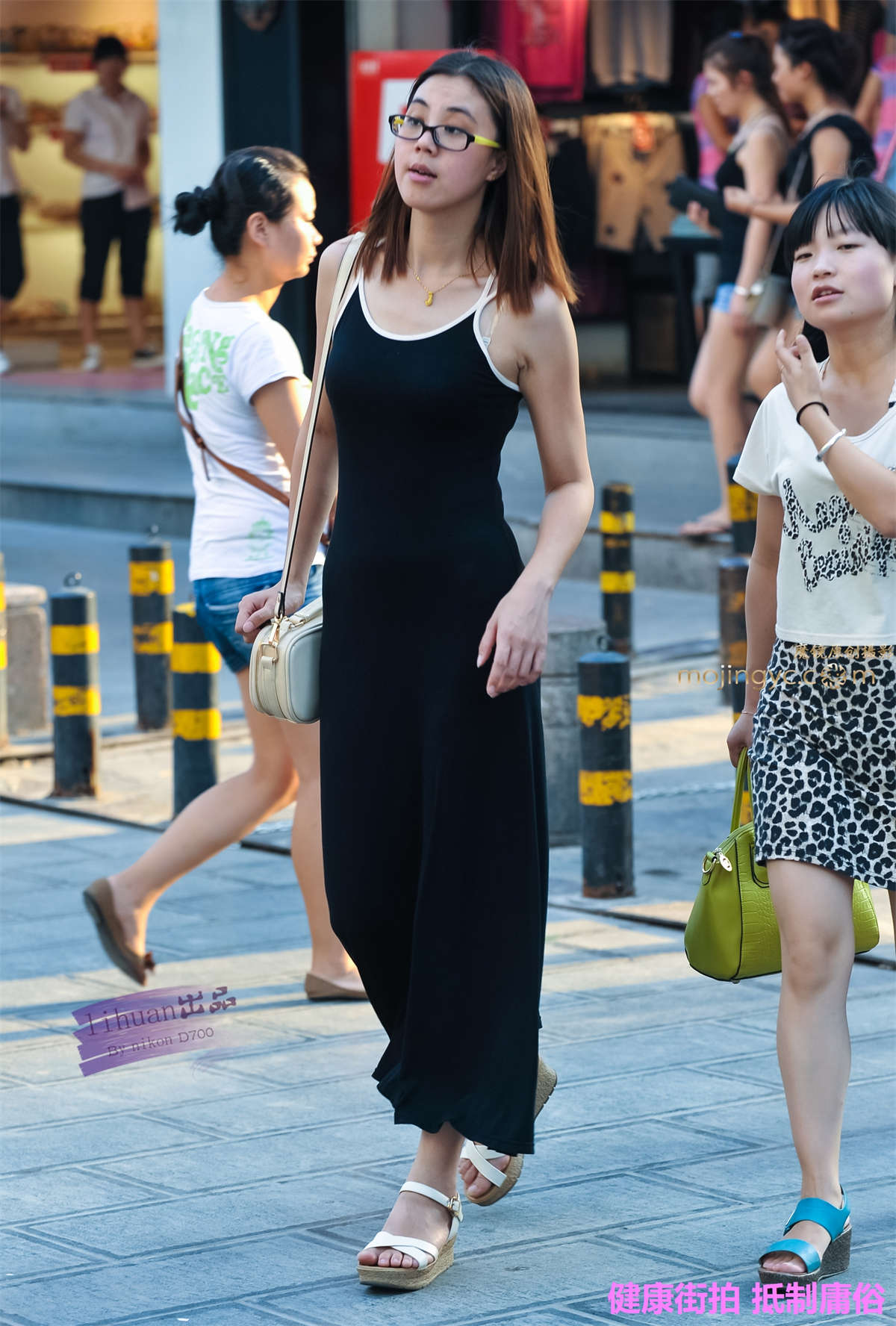 李欢原创-黑色一步裙（13P）-日更街拍