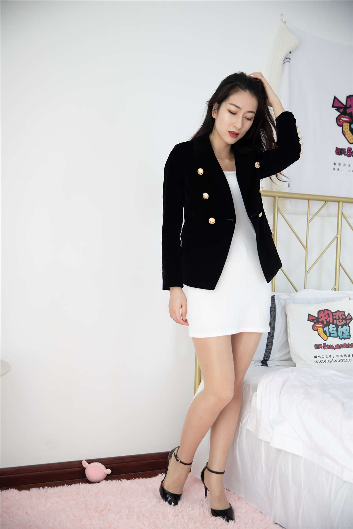 图片[2]-物恋传媒 NO.699期 小茶-春风暖阳-日更街拍