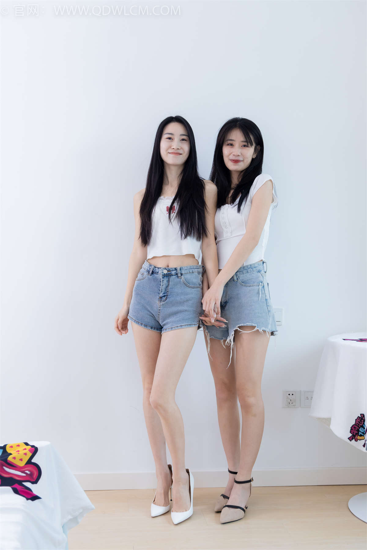 图片[2]-物恋传媒 NO.2003 果汁&菜菜-纯白记忆-日更街拍