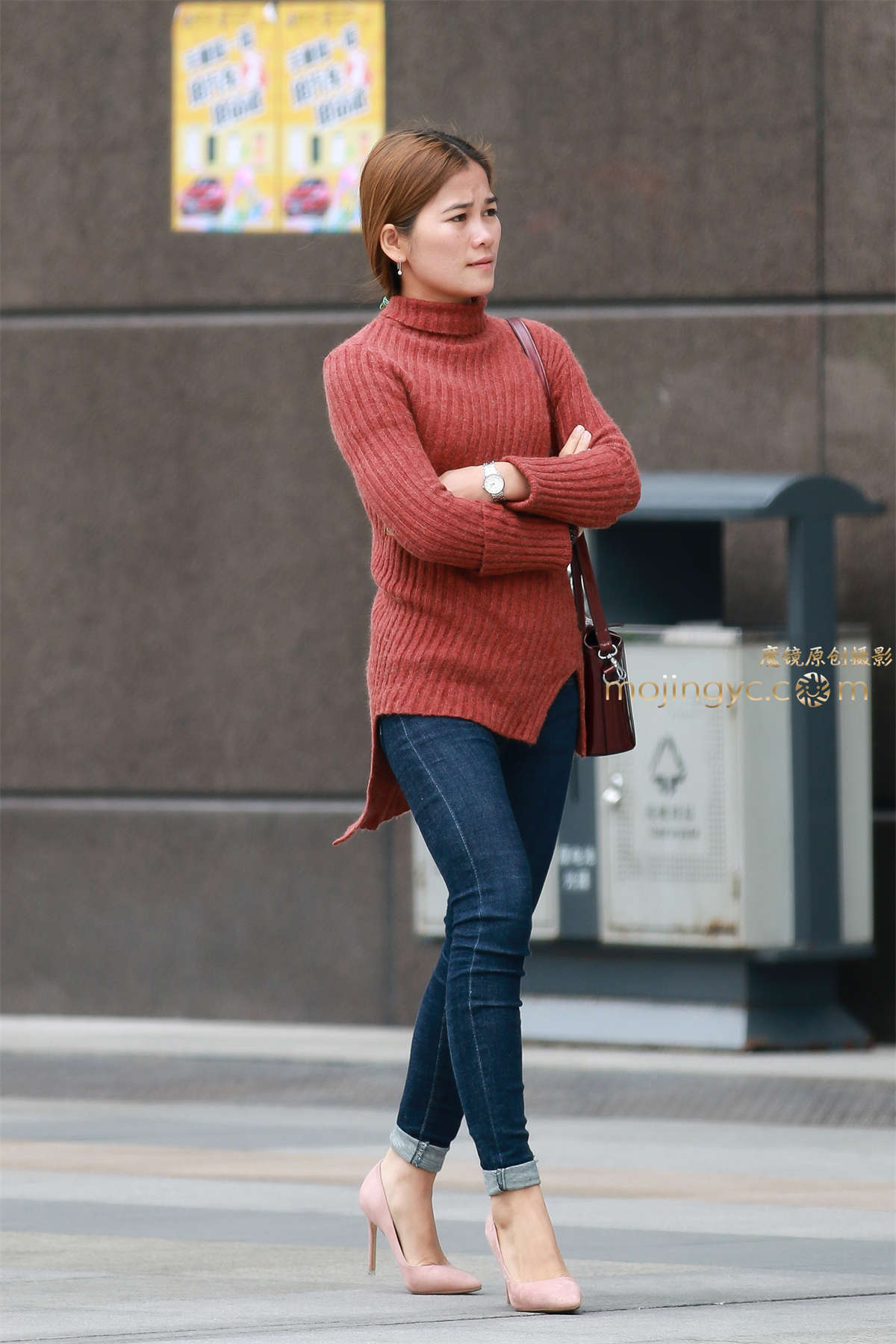 牛仔少妇-日更街拍